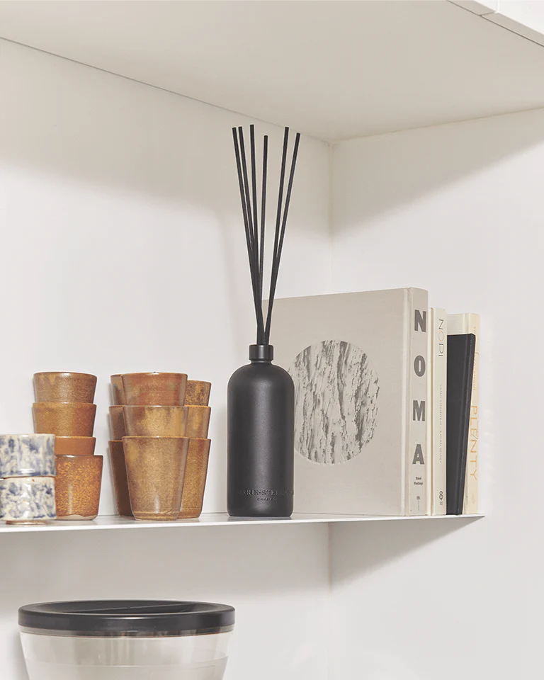 Fragrance Sticks Monochrome Rock Roses 750ml Fragrance Sticks Monochrome Rock Roses 750ml